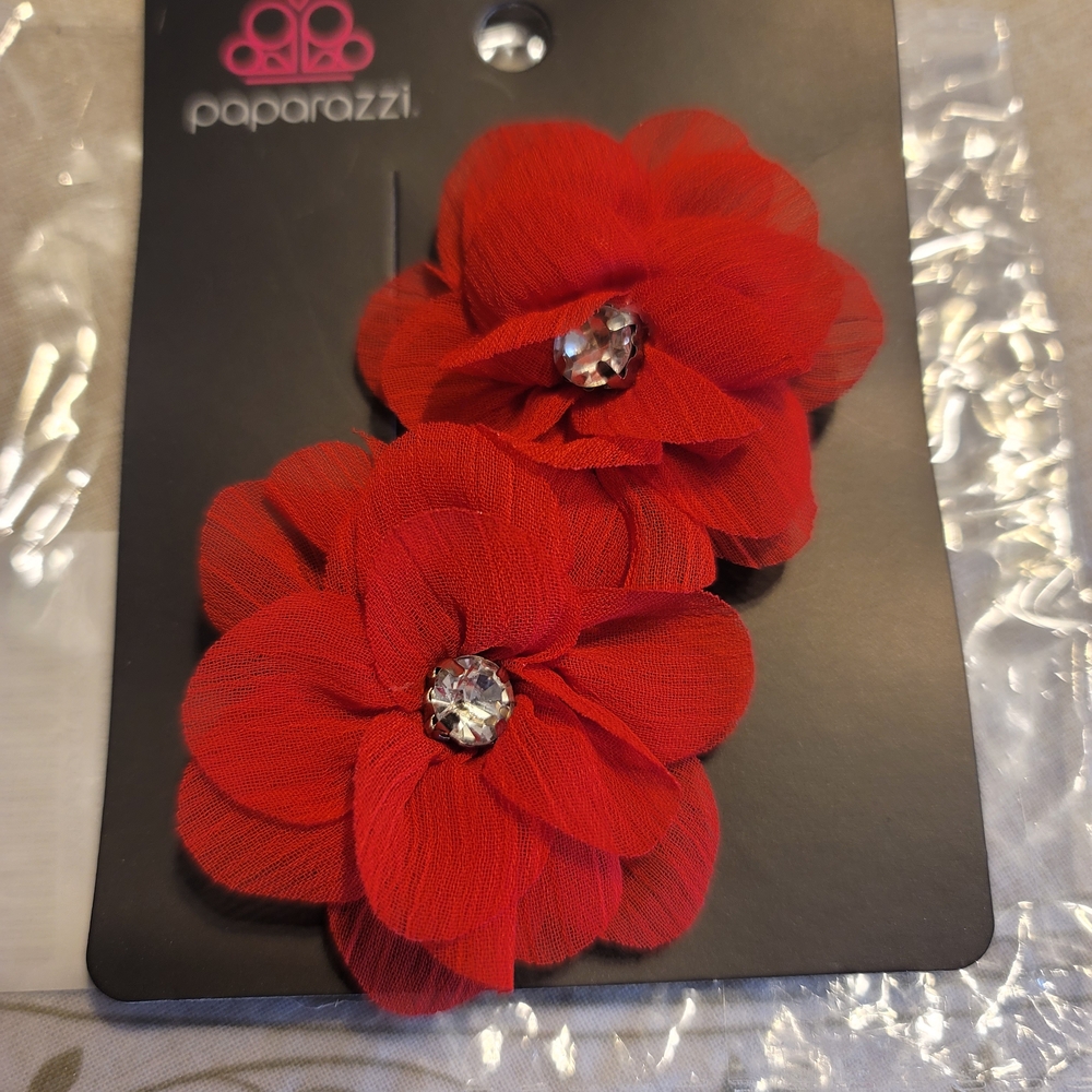 Paparazzi Vibrant Red Flower Clips